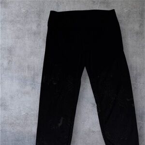 Zyia Active Black Laser-Cut Compression Leggings Size 14-16 High Rise Sculpting